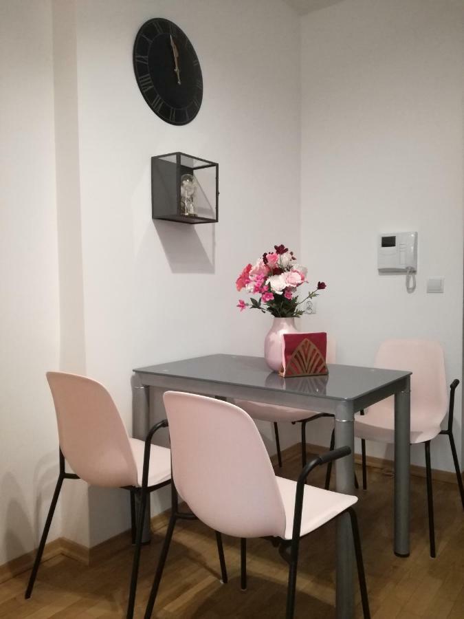 Business&Relax Apartment 14 Poznan Ngoại thất bức ảnh